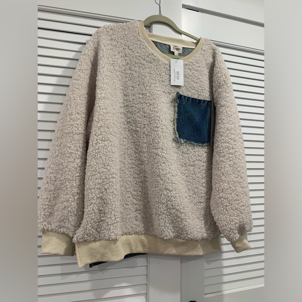NWT BIBI Denim Sherpa pulover oversized pocket size Large